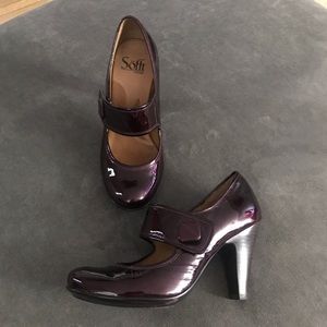 Sofft burgundy mary janes